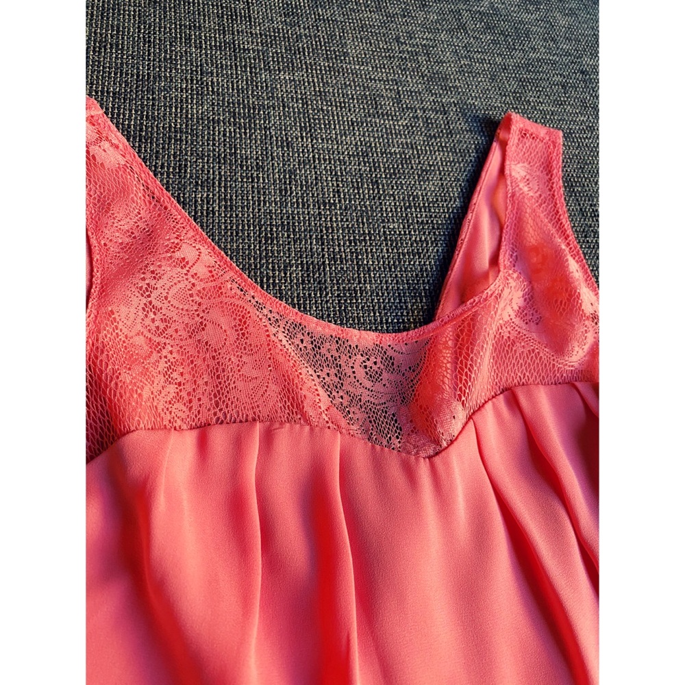EXPRESS Rose pink dress with lace detail - Picture 3 of 5